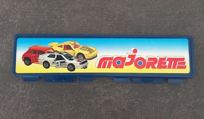 Majokit - Pancarte publicitaire du garage automobile - Majorette